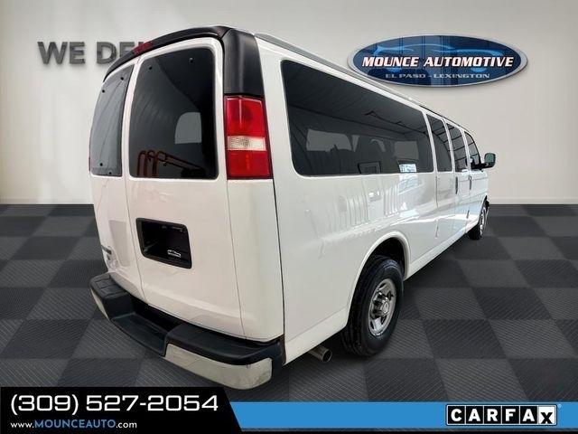 Chevrolet Express Passenger  2018