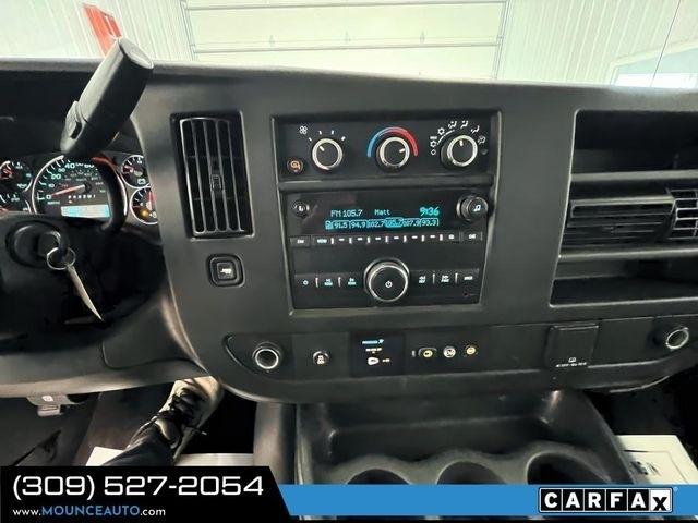 Chevrolet Express Passenger  2018