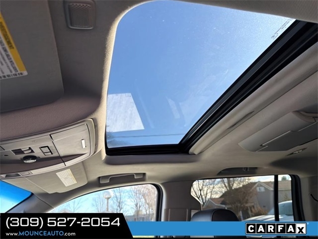 Chevrolet Suburban  2016