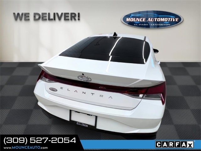 Hyundai Elantra  2023