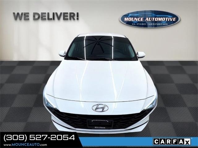 Hyundai Elantra  2023