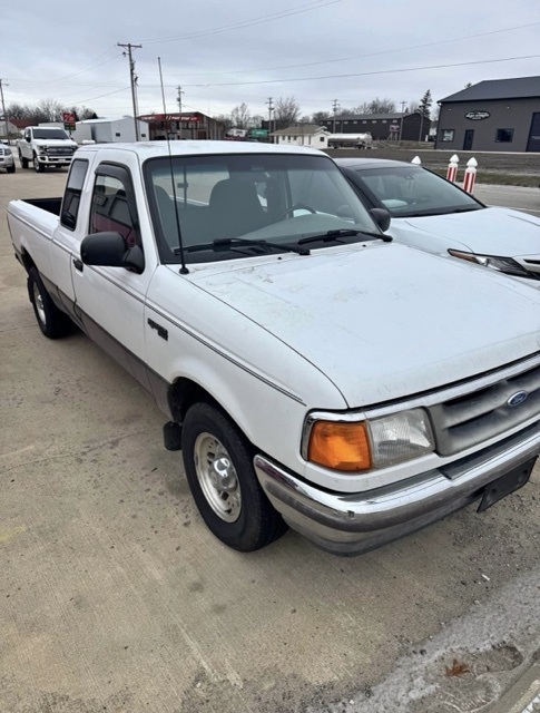 1995 Ford Ranger XL's photo