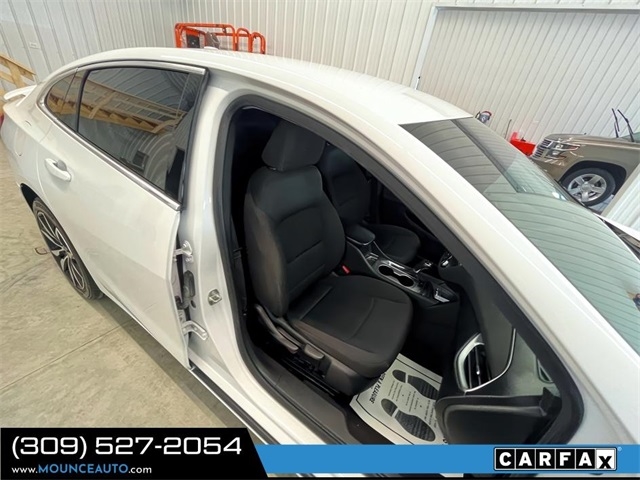 Chevrolet Malibu  2020