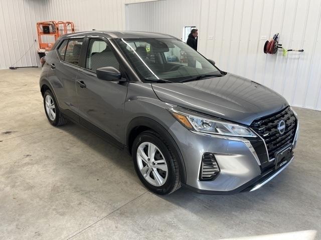 2023 Nissan Kicks S FWD