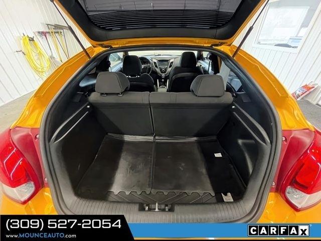 Hyundai Veloster  2017