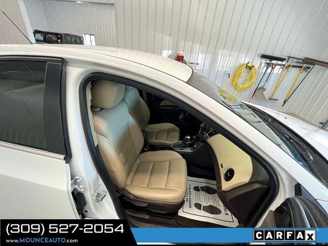 Chevrolet Cruze  2015