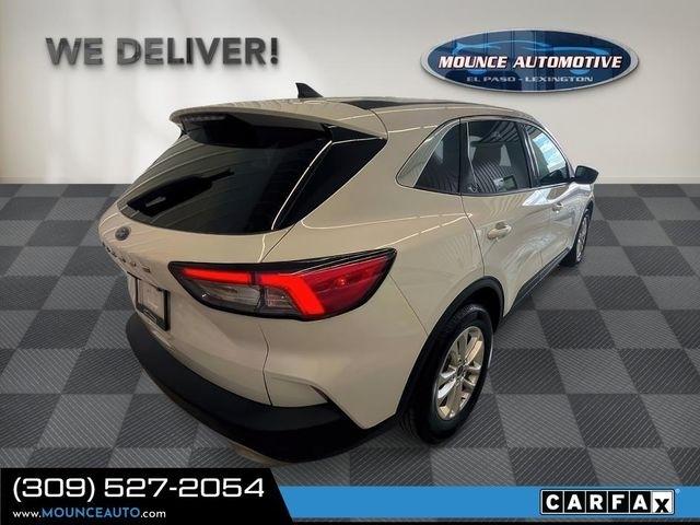 Ford Escape  2022