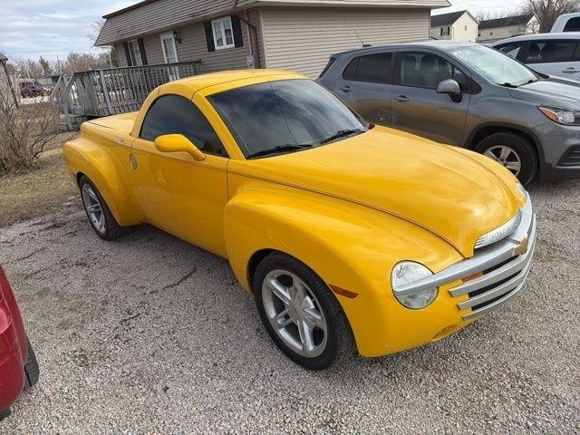 Chevrolet SSR  2004