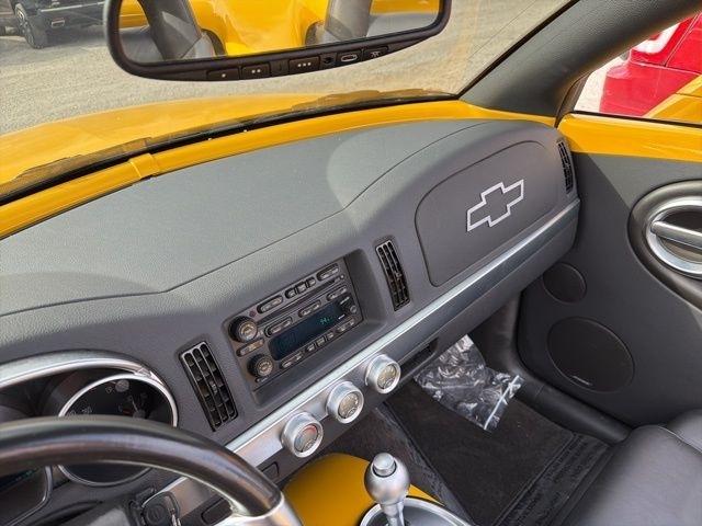 Chevrolet SSR  2004