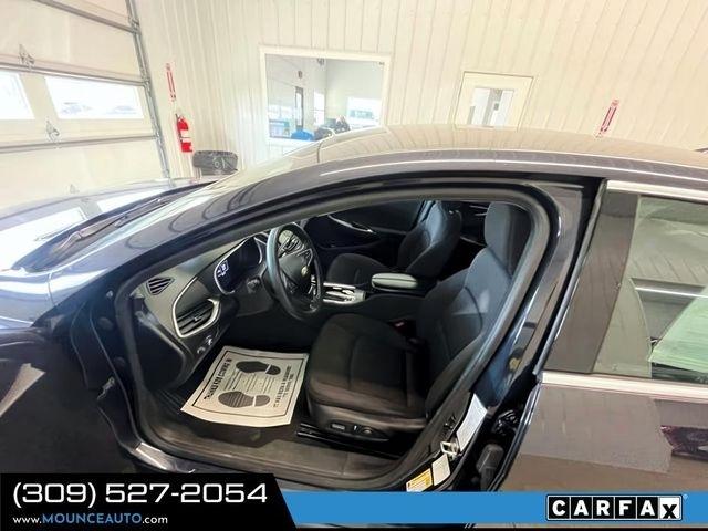 Chevrolet Malibu  2023