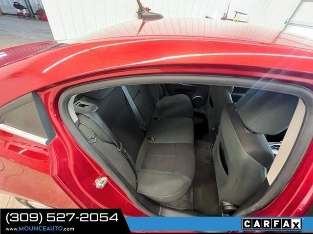 Chevrolet Cruze  2011