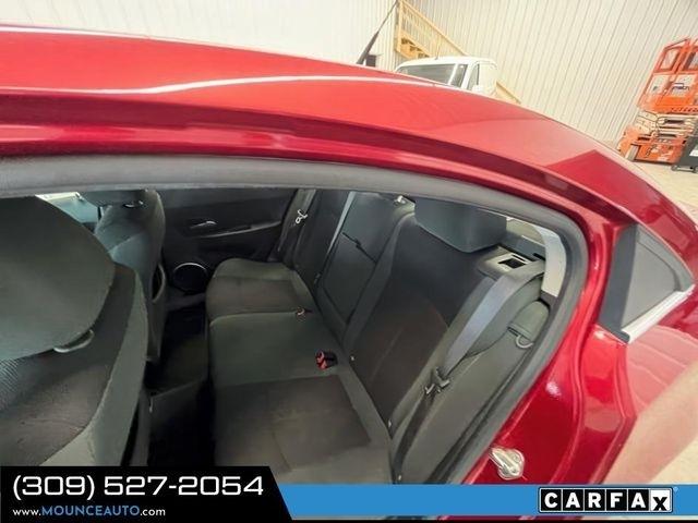 Chevrolet Cruze  2011