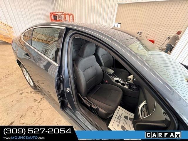 Chevrolet Malibu  2021