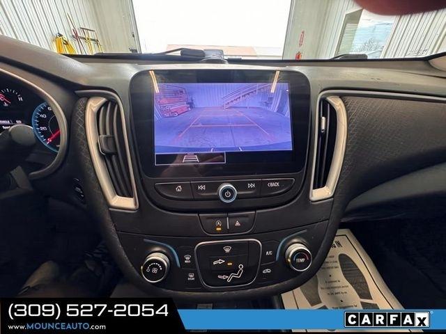 Chevrolet Malibu  2021