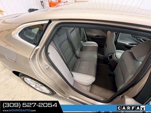 Chevrolet Malibu  2022