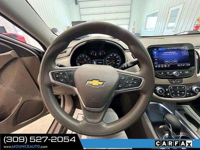 Chevrolet Malibu  2022