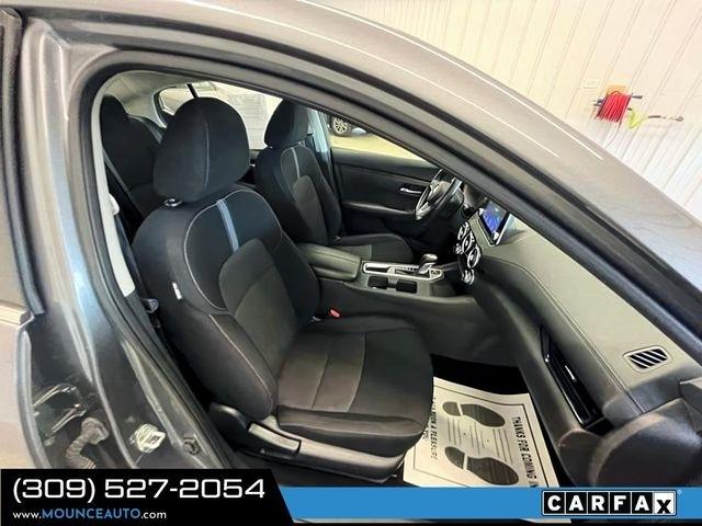 Nissan Sentra  2021