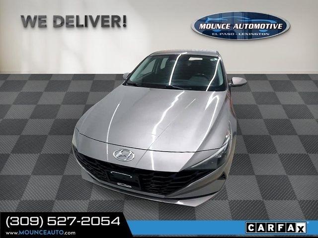 Hyundai Elantra  2023