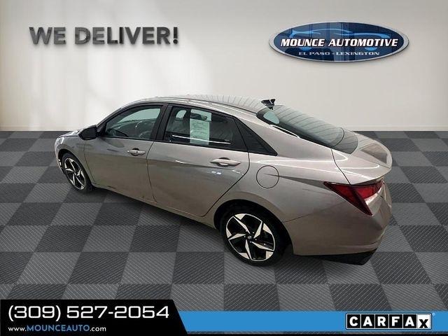 Hyundai Elantra  2023