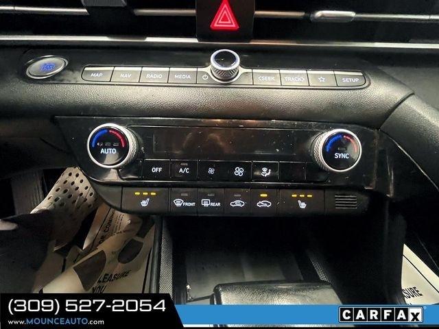 Hyundai Elantra  2023