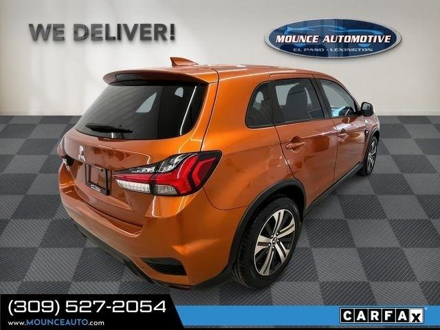 Mitsubishi Outlander Sport  2021