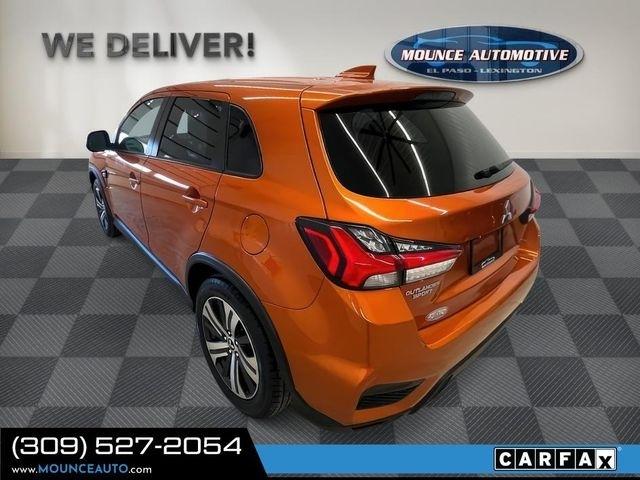 Mitsubishi Outlander Sport  2021