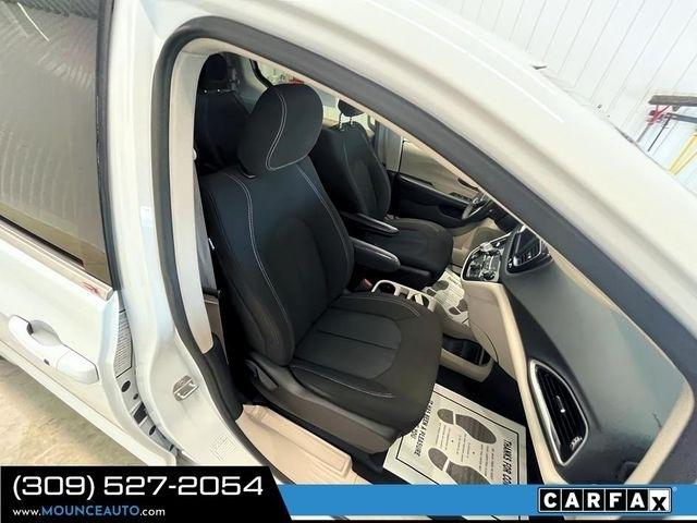 Chrysler Voyager  2022