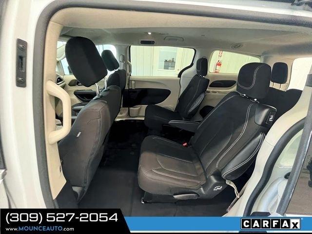 Chrysler Voyager  2022