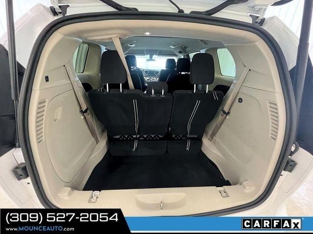 Chrysler Voyager  2022