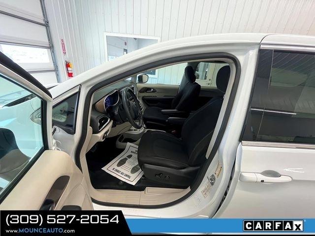 Chrysler Voyager  2022