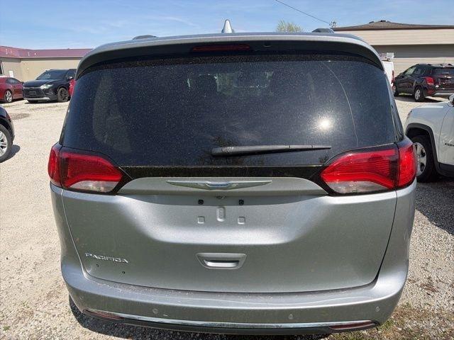 Chrysler Pacifica  2018