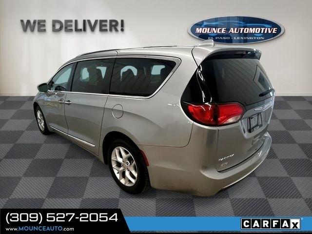 Chrysler Pacifica  2018