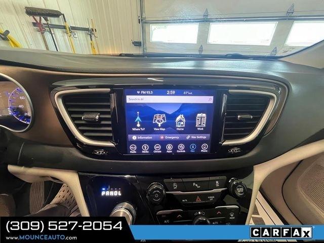 Chrysler Pacifica  2018