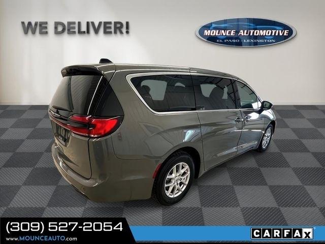 Chrysler Pacifica  2023