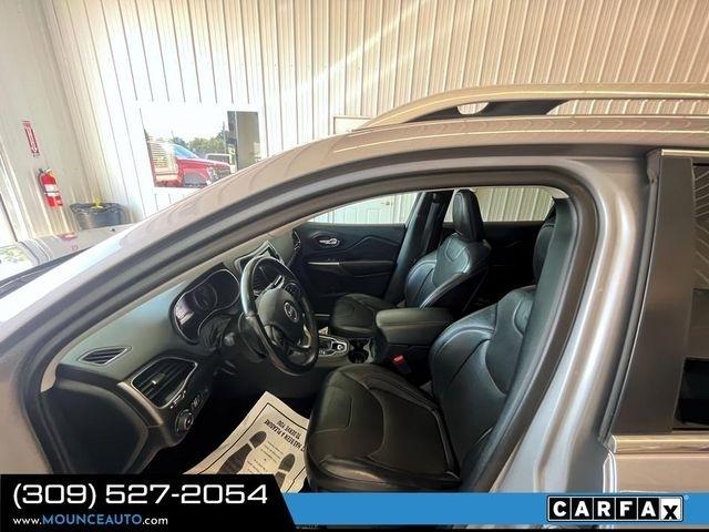 Jeep Cherokee  2019