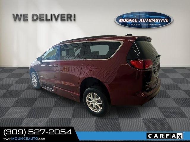 Chrysler Voyager  2021