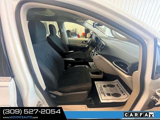 Chrysler Pacifica  2017