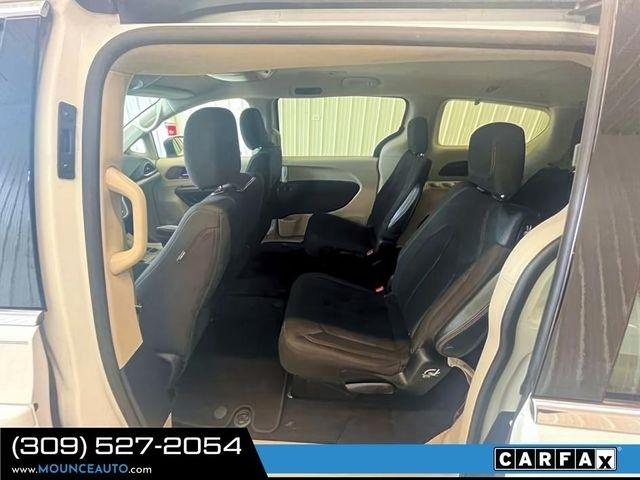 Chrysler Pacifica  2017