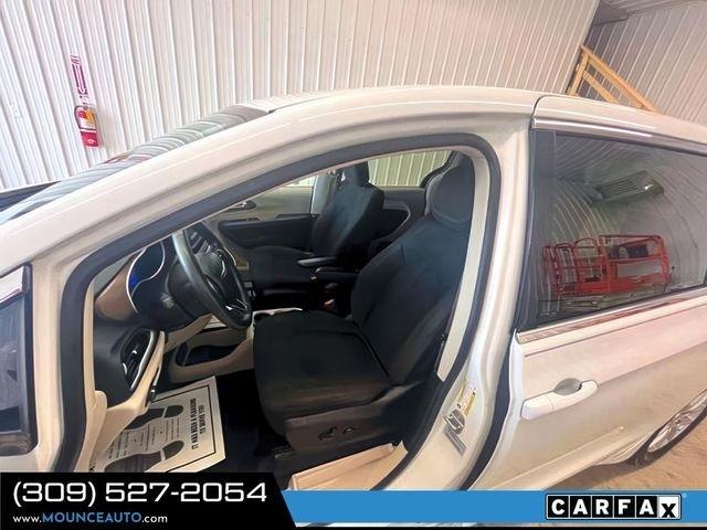 Chrysler Pacifica  2017