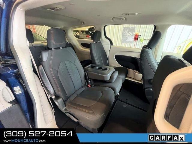Chrysler Pacifica  2017