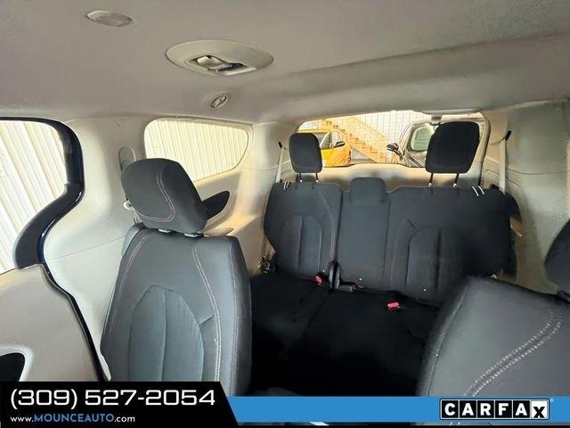 Chrysler Pacifica  2017