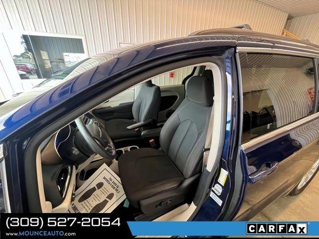 Chrysler Pacifica  2017