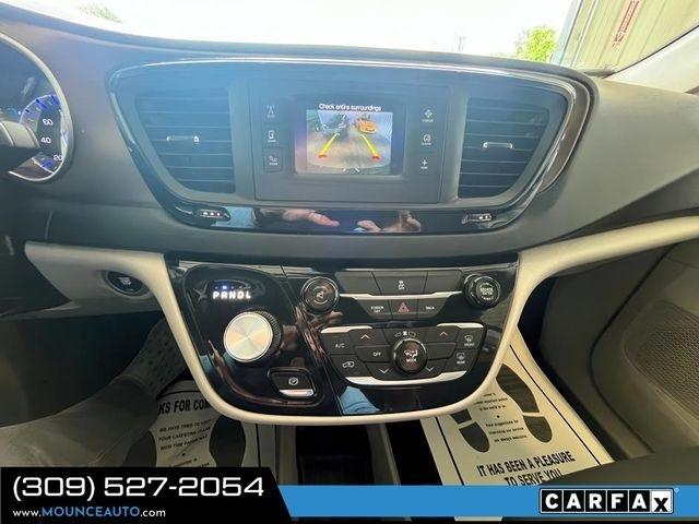 Chrysler Pacifica  2017