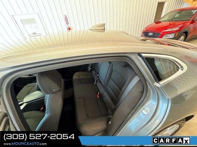 Chevrolet Malibu  2023