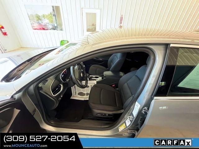 Chevrolet Malibu  2023