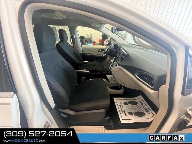 Chrysler Pacifica  2017