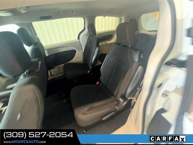 Chrysler Pacifica  2017