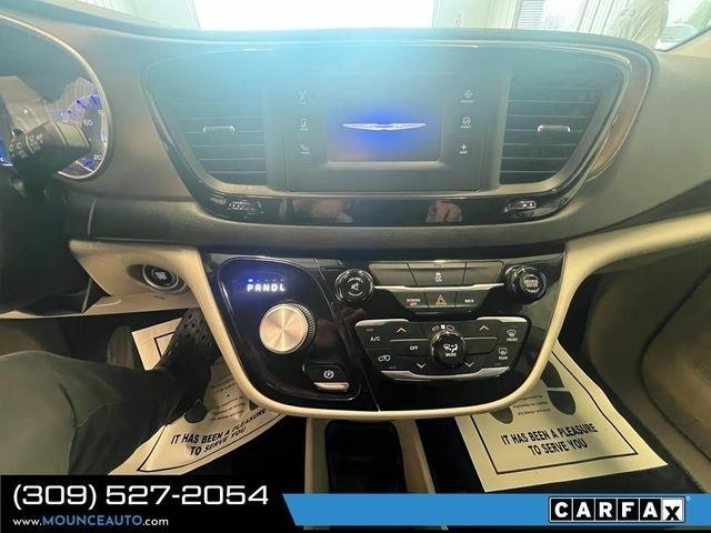 Chrysler Pacifica  2017