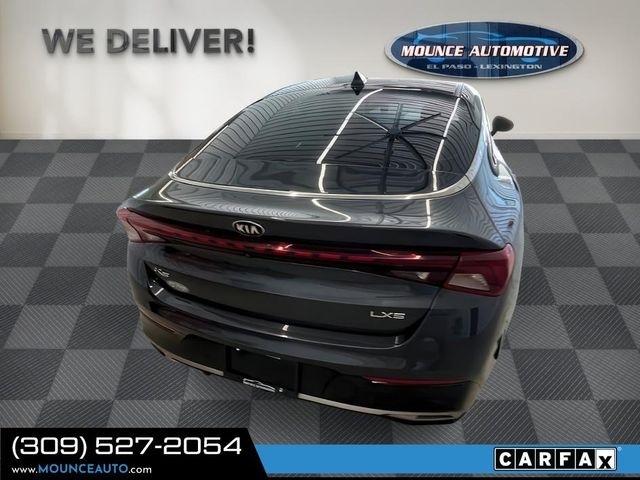 Kia K5  2021