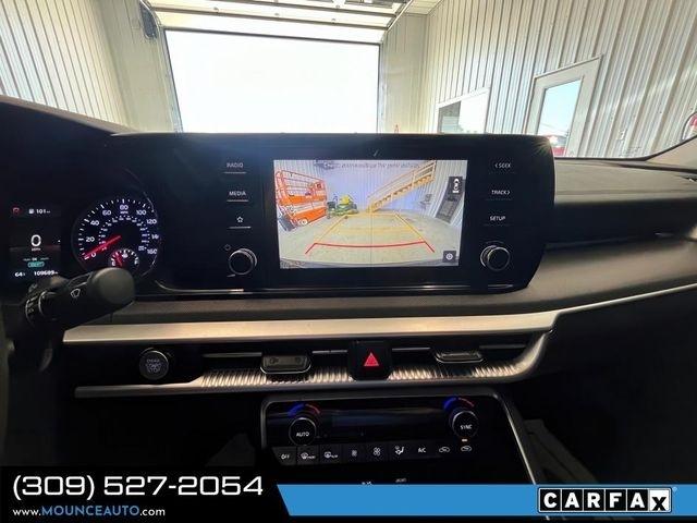 Kia K5  2021